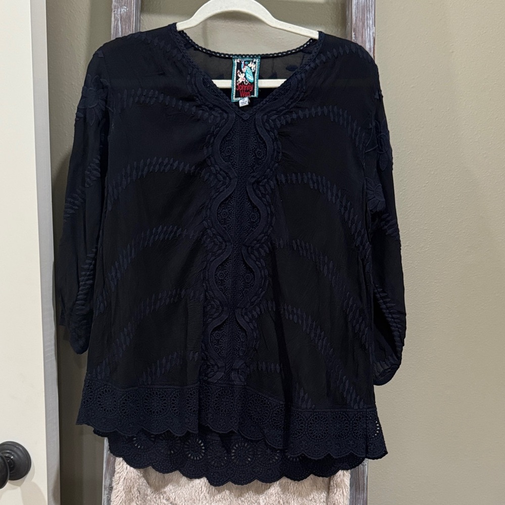 Johnny Was Black Ribbed 3/4 Sleeve Blouse